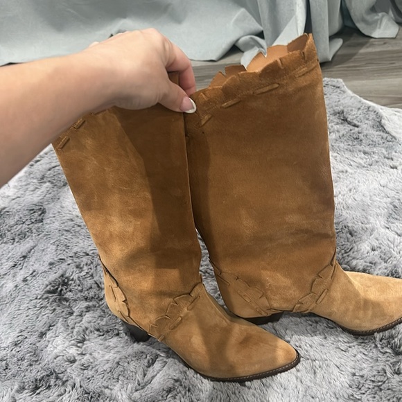 Isabel Marant Tan Suede Boots - Picture 2 of 9